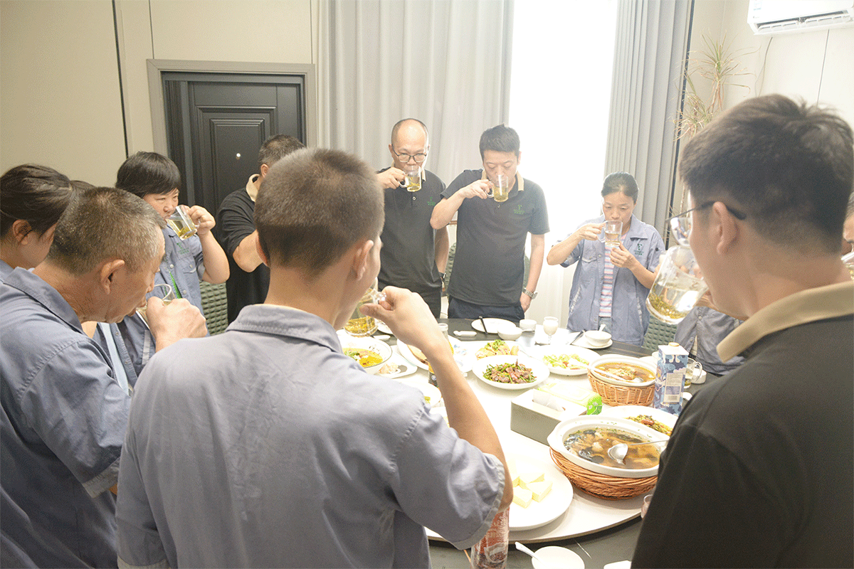 68a80e2a3b901.png 004.png